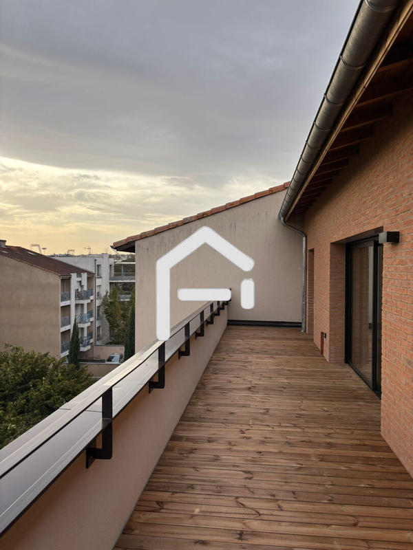 Appartement - 96 m² - 4 pièces