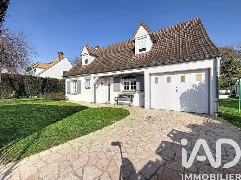 Maison - 117 m² - 6 pièces