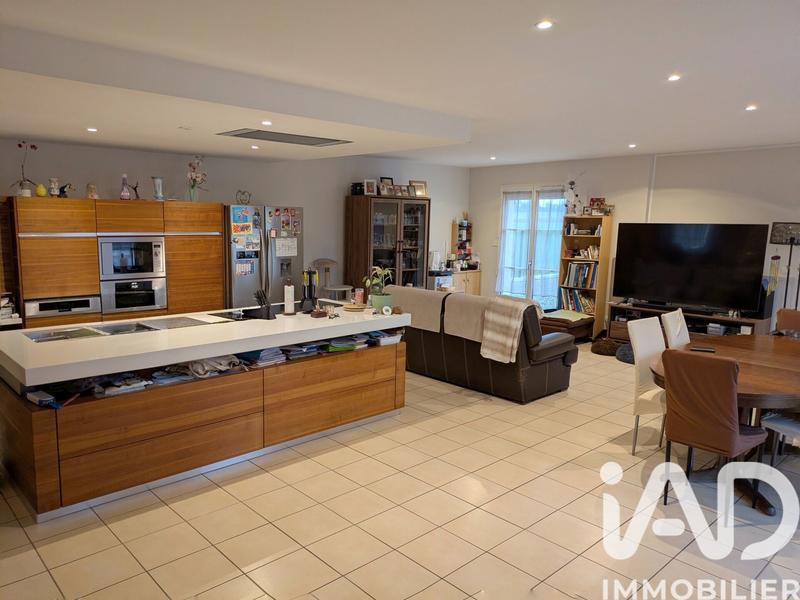 Maison - 175 m² - 7 pièces