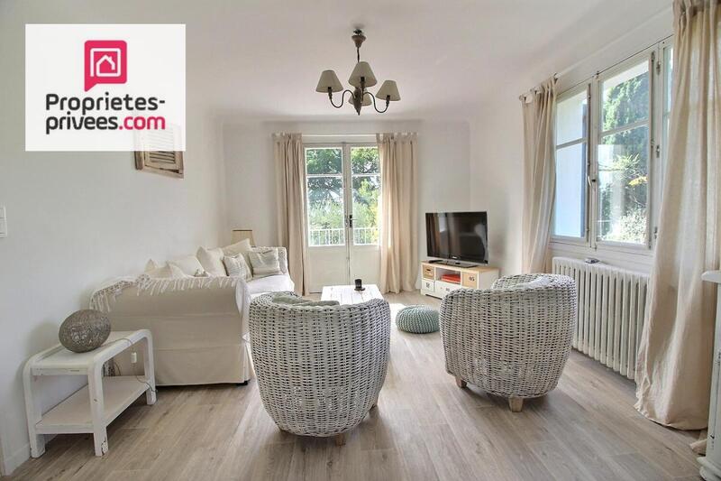 Maison - 200 m² - 7 pièces