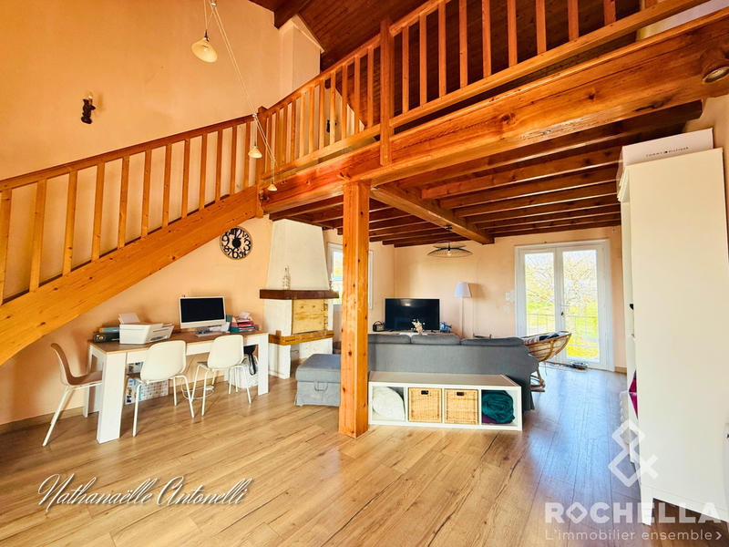 Maison ancienne - 204 m² - 10 pièces