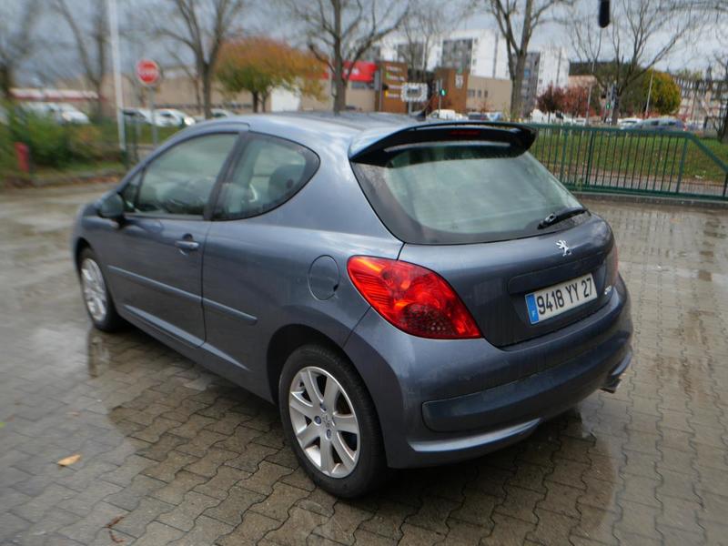 Peugeot 207 1.6 Vti-16v