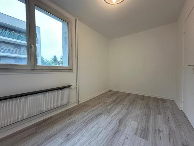 Appartement ancien - 70 m² - 3 pièces