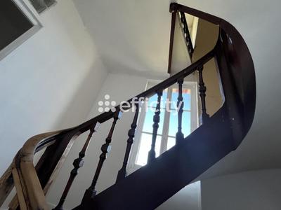 Maison bourgeoise - 200 m² - 11 pièces