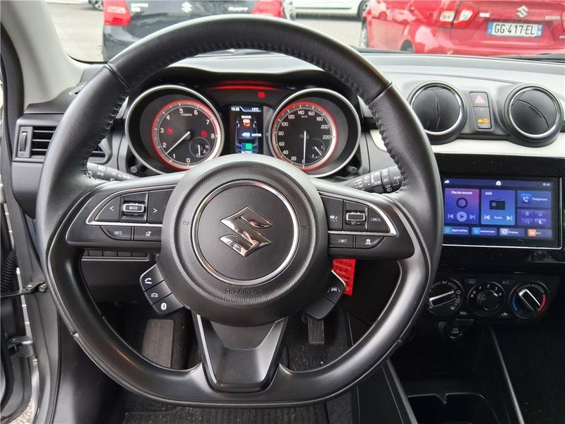 Suzuki Swift III 1.2 Dualjet Hybrid Allgrip Privilège