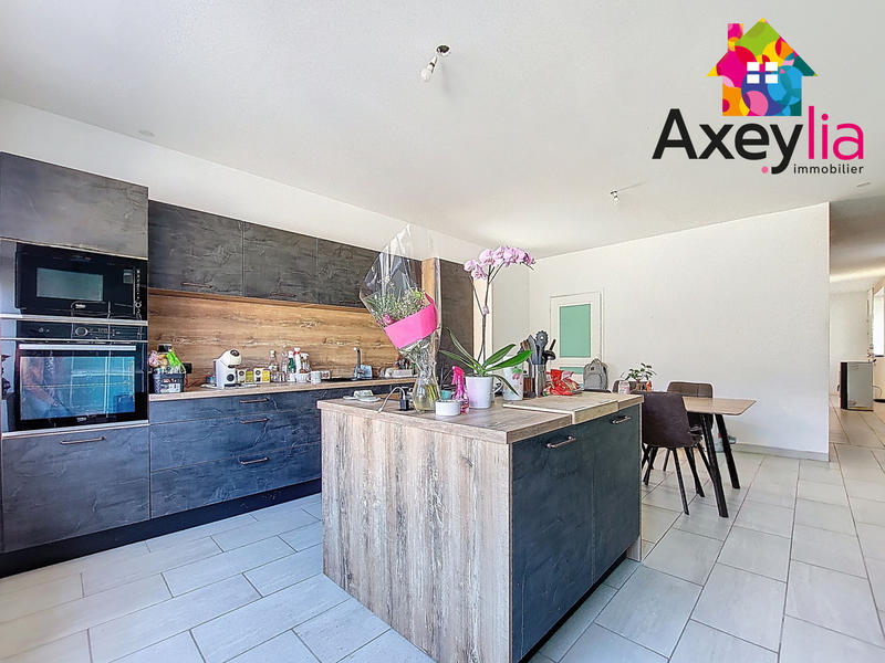 Maison - 155 m² - 5 pièces