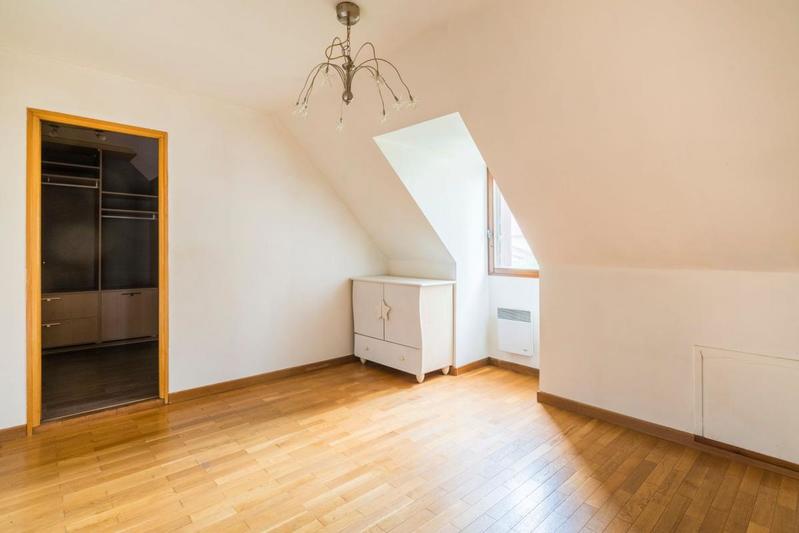 Maison - 113 m² - 4 pièces