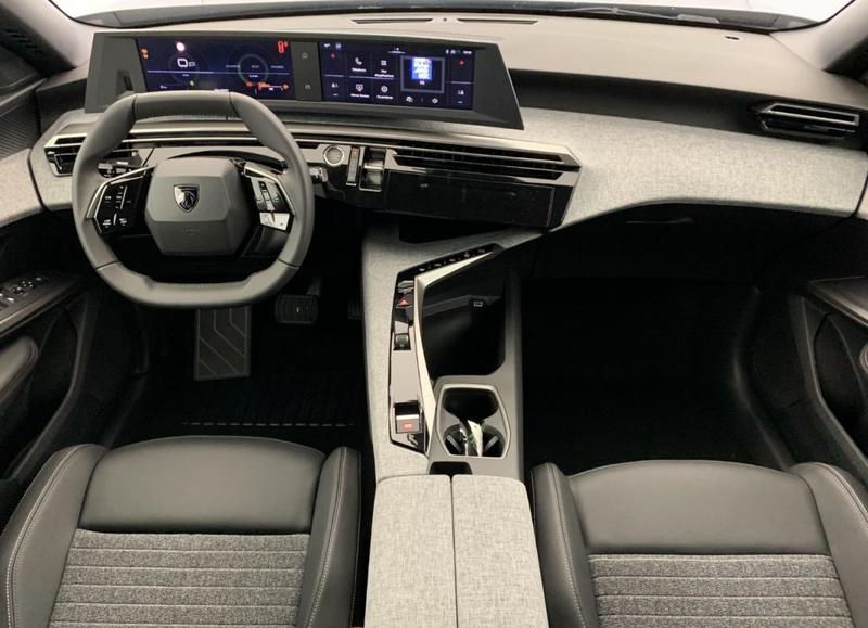 Peugeot 3008 Hybrid 145 e-Dcs6 Allure