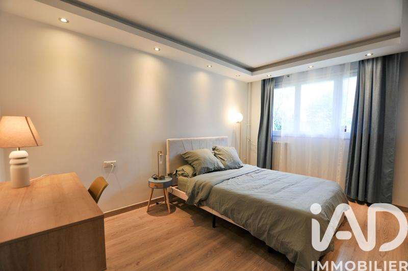 Appartement - 75 m² - 4 pièces