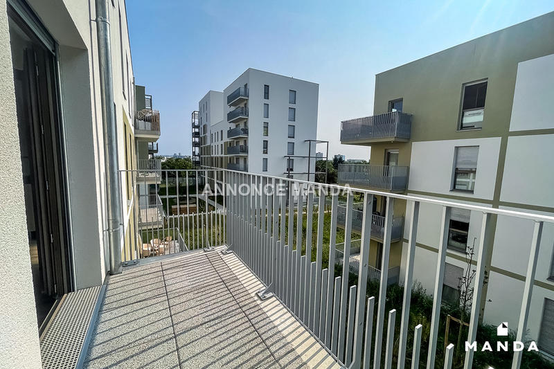 Chambre - 13 m² - 4 pièces