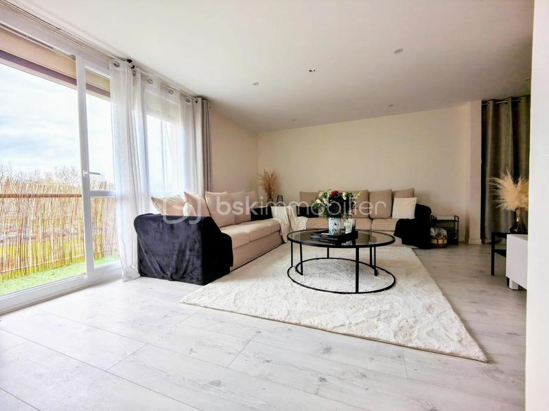 Appartement - 75 m² - 5 pièces