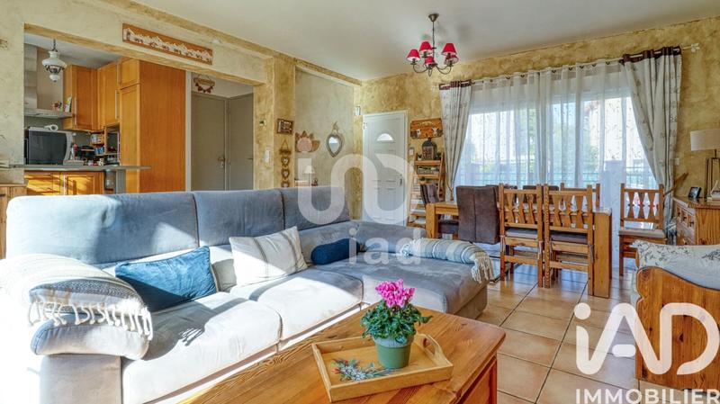 Maison - 111 m² - 6 pièces