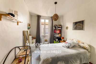 Appartement - 94 m² - 5 pièces