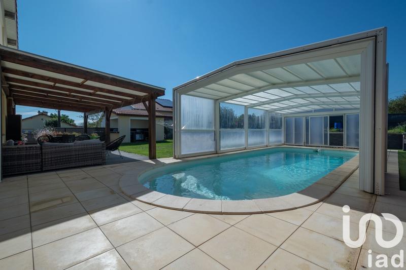 Maison - 168 m² - 6 pièces