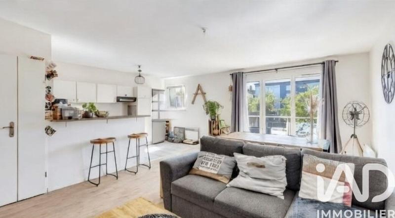 Appartement - 75 m² - 3 pièces