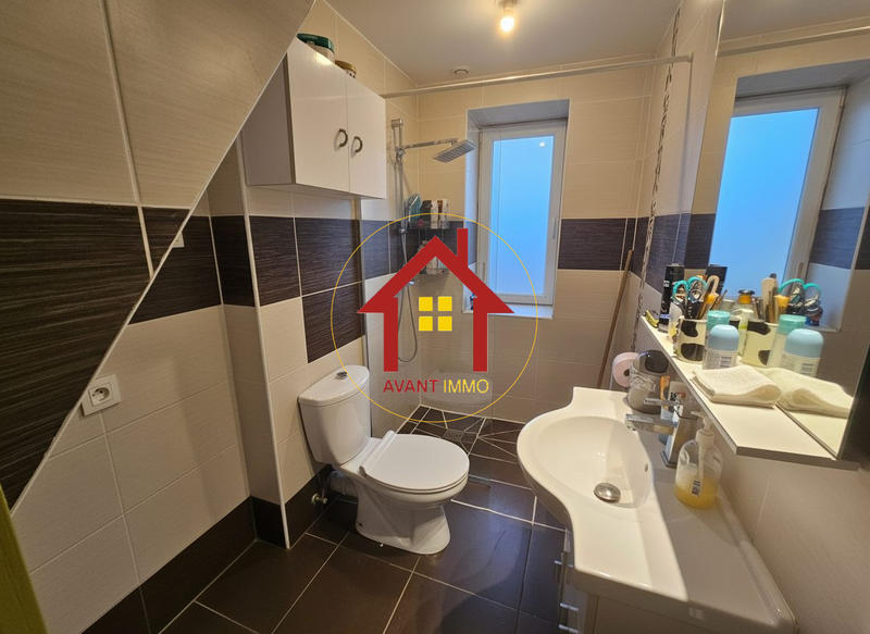 Maison - 108 m² - 8 pièces