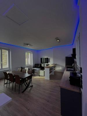 Appartement - 101 m² - 2 pièces