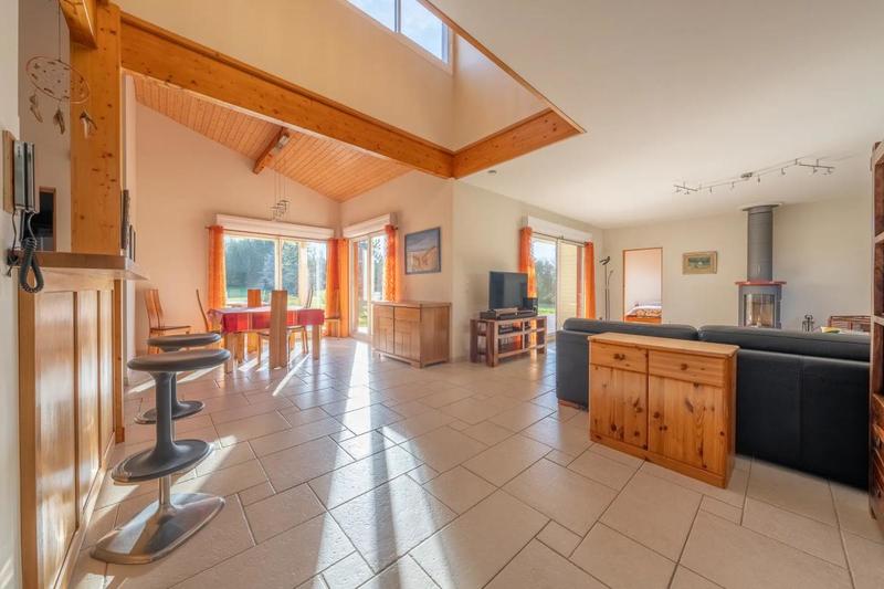 Maison - 196 m² - 6 pièces