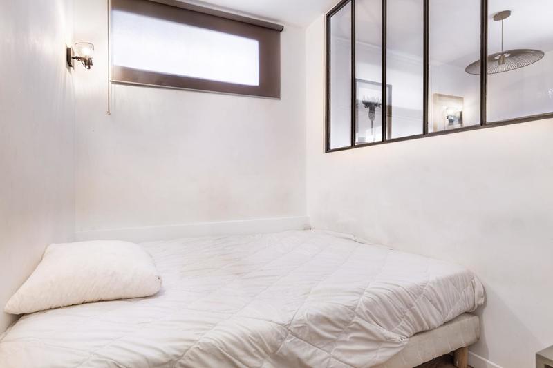 Studio - 25 m² - 1 pièce