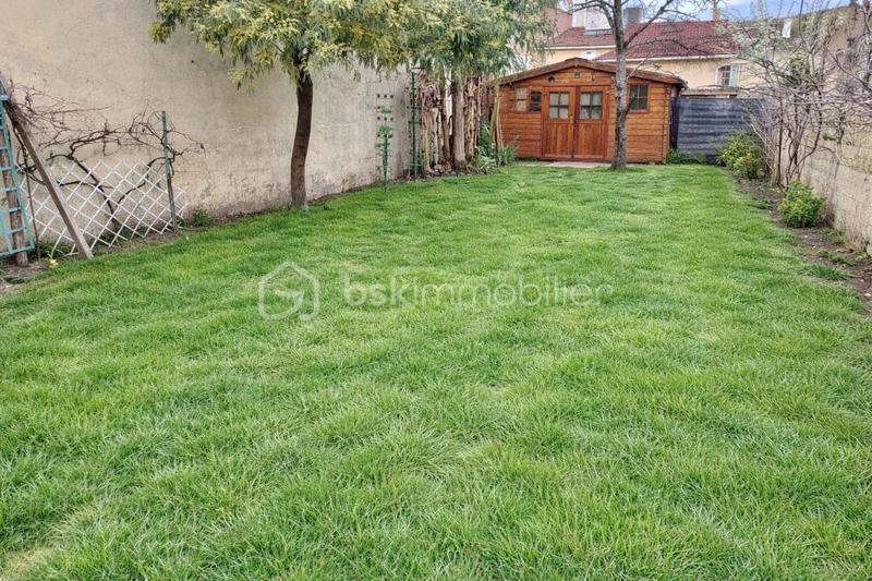 Maison - 167 m² - 6 pièces