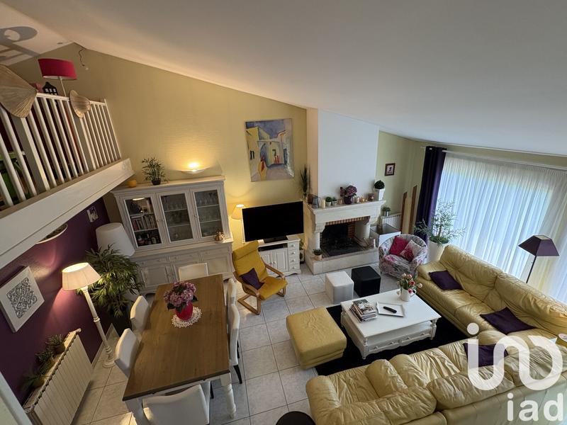 Maison - 105 m² - 4 pièces