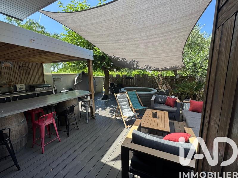 Maison - 160 m² - 8 pièces