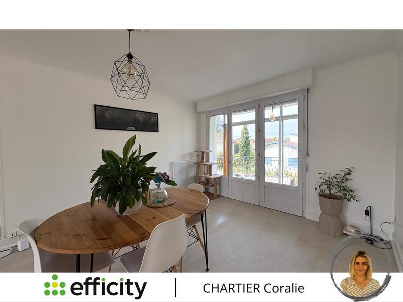 Maison - 180 m² - 6 pièces