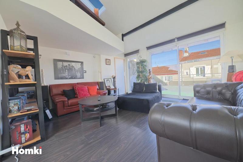 Loft - 121 m² - 4 pièces