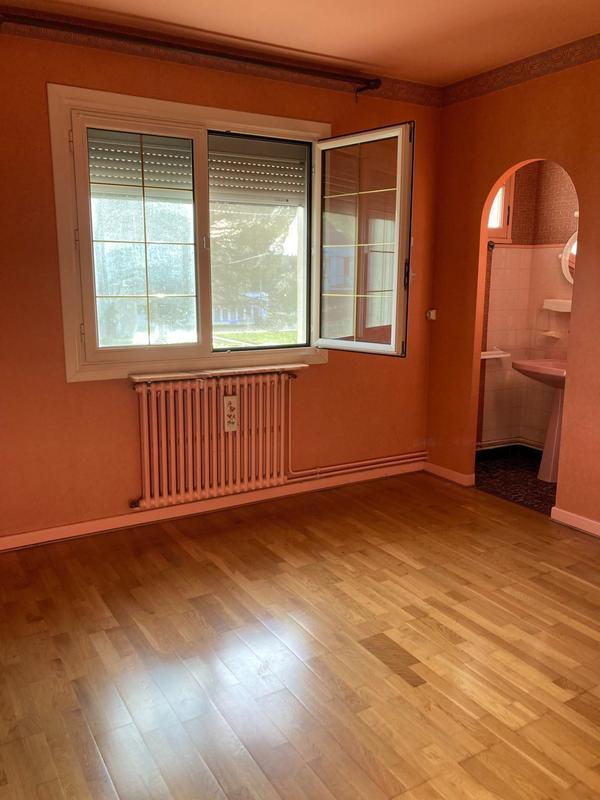 Maison - 212 m² - 7 pièces