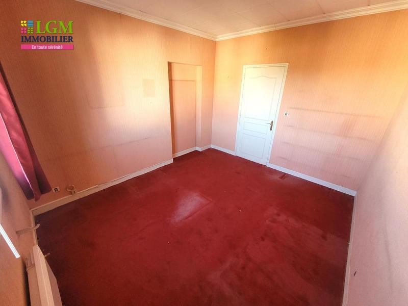 Maison - 234 m² - 9 pièces