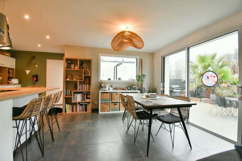 Maison contemporaine - 100 m² - 6 pièces