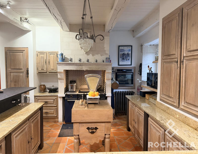 Maison ancienne - 195 m² - 5 pièces