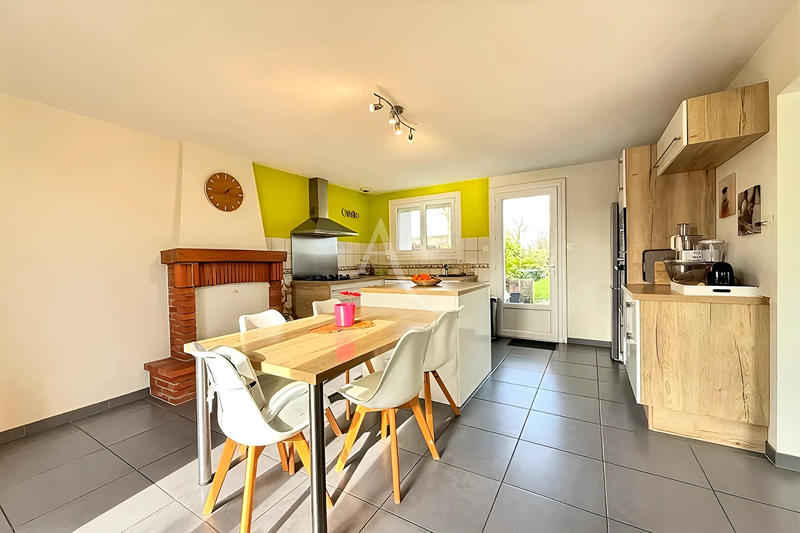 Maison - 108 m² - 5 pièces