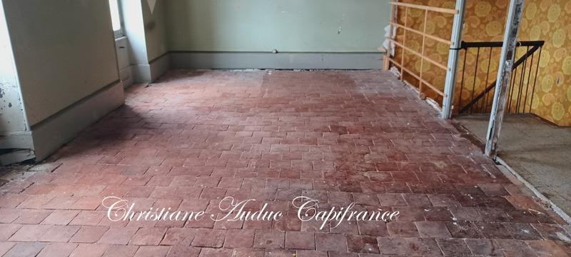 Local commercial - 168 m² - 2 pièces