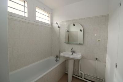 Studio - 25 m² - 1 pièce