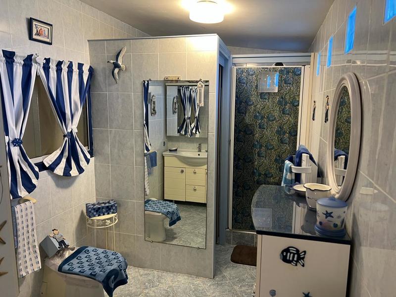 Propriété - 100 m² - 7 pièces