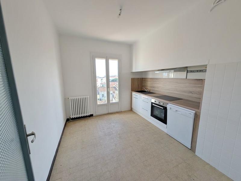 Appartement - 94 m² - 4 pièces