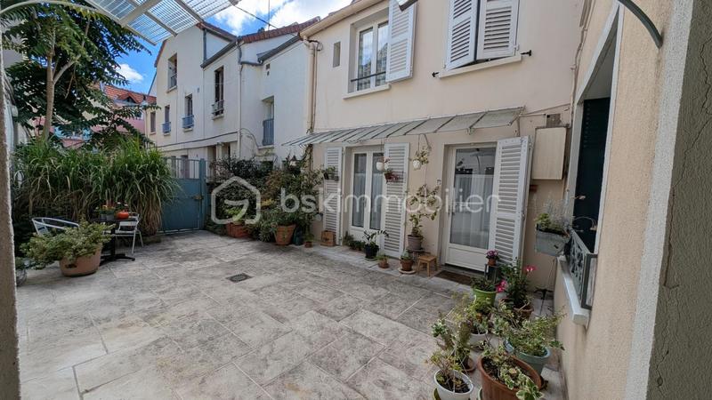 Maison de ville - 120 m² - 6 pièces