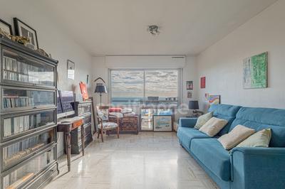 Appartement ancien - 71 m² - 2 pièces