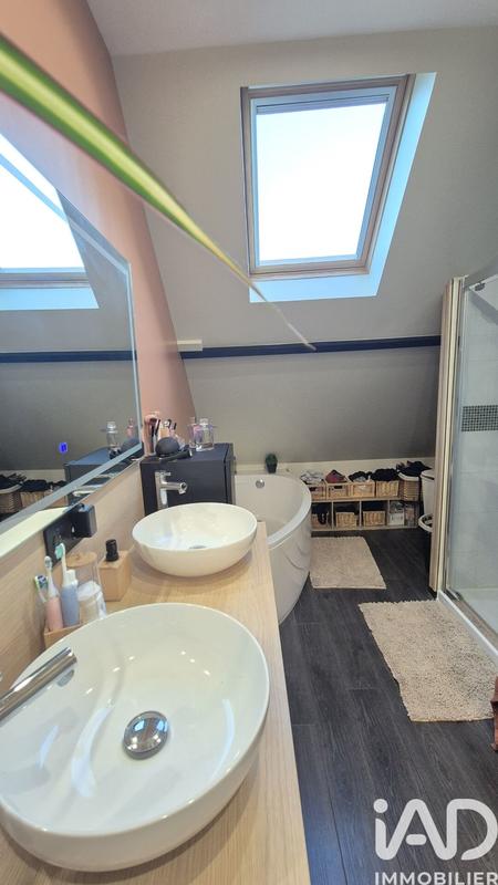 Maison de village - 64 m² - 4 pièces