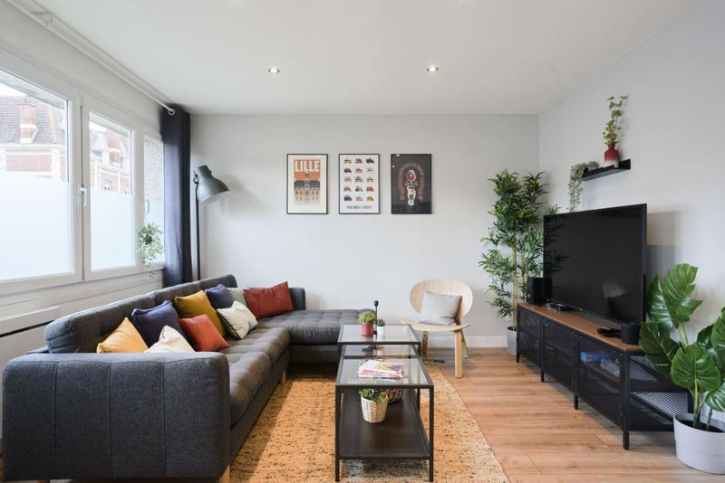 Appartement - 104 m² - 6 pièces