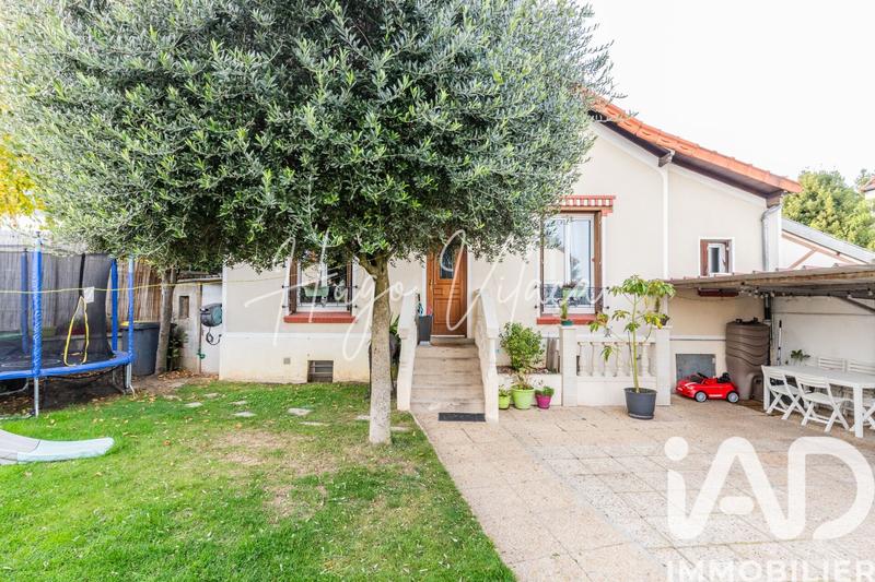 Maison - 89 m² - 5 pièces