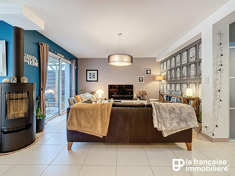 Maison - 163 m² - 7 pièces