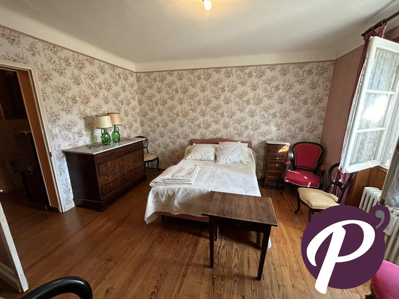 Maison traditionnelle - 150 m² - 5 pièces