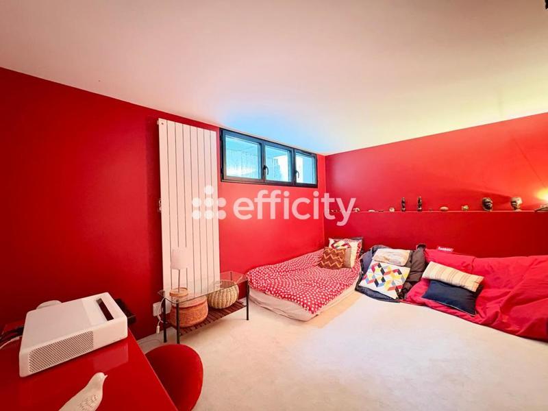 Maison ancienne - 205 m² - 6 pièces