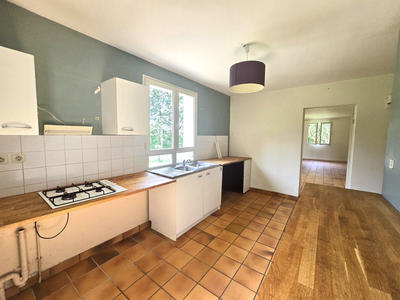 Maison - 160 m² - 4 pièces