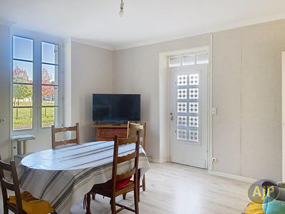 Maison - 97 m² - 4 pièces