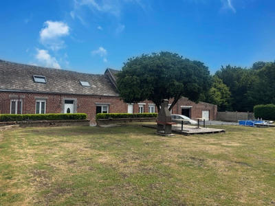 Maison - 205 m² - 5 pièces