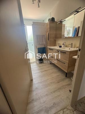 Maison - 94 m² - 5 pièces