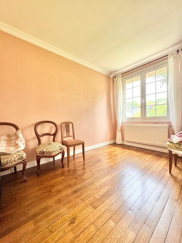 Maison - 80 m² - 5 pièces